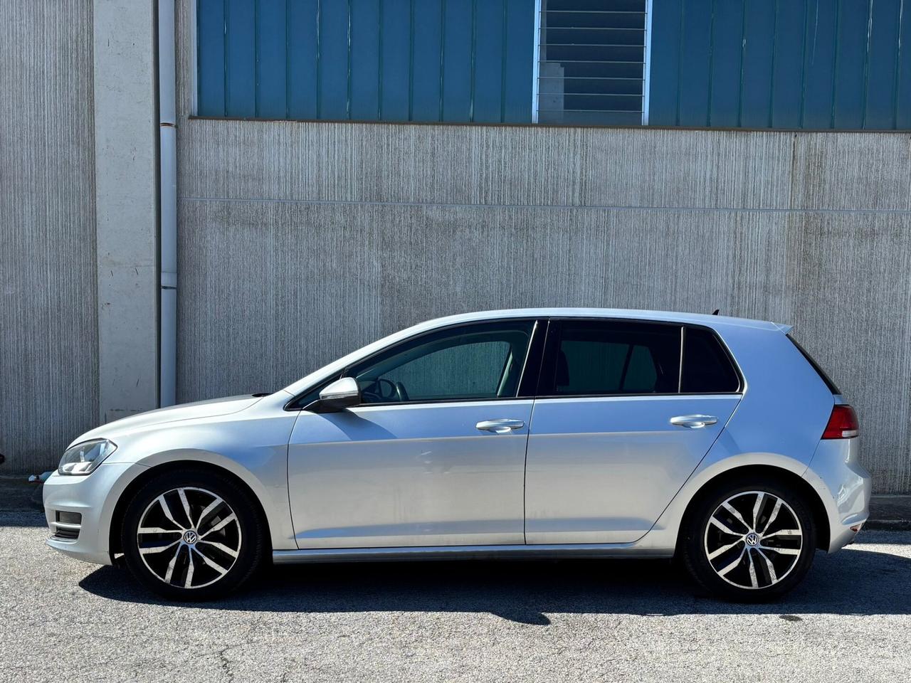 Volkswagen Golf 2.0 TDI 5p. Highline BlueMotion Technology