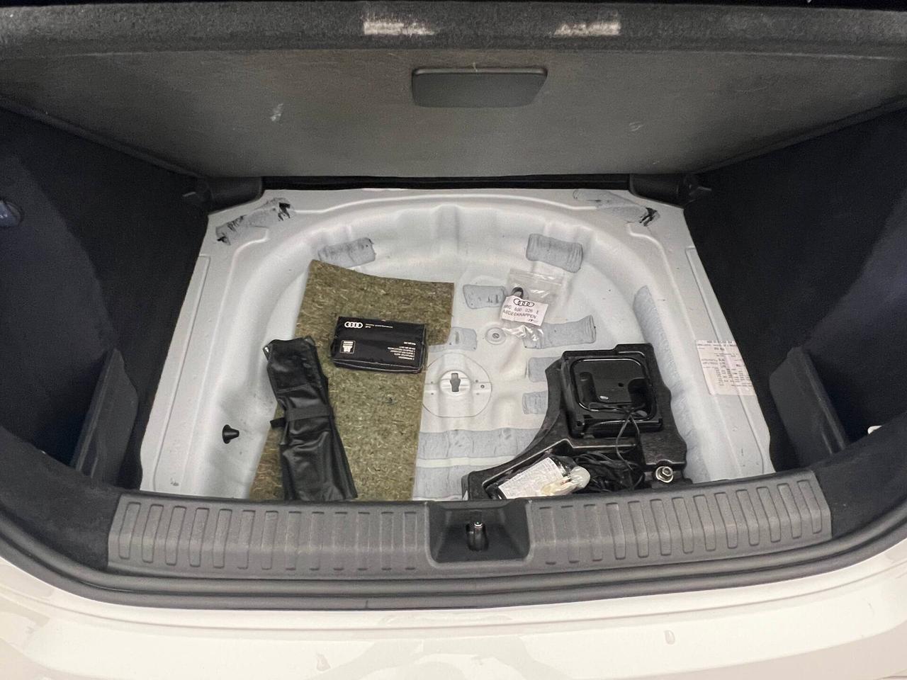 Audi A3 SPB 30 TFSI Business
