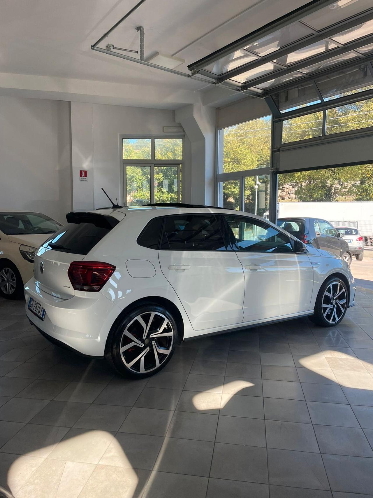 Volkswagen Polo 2.0 TSI DSG GTI BlueMotion Technology