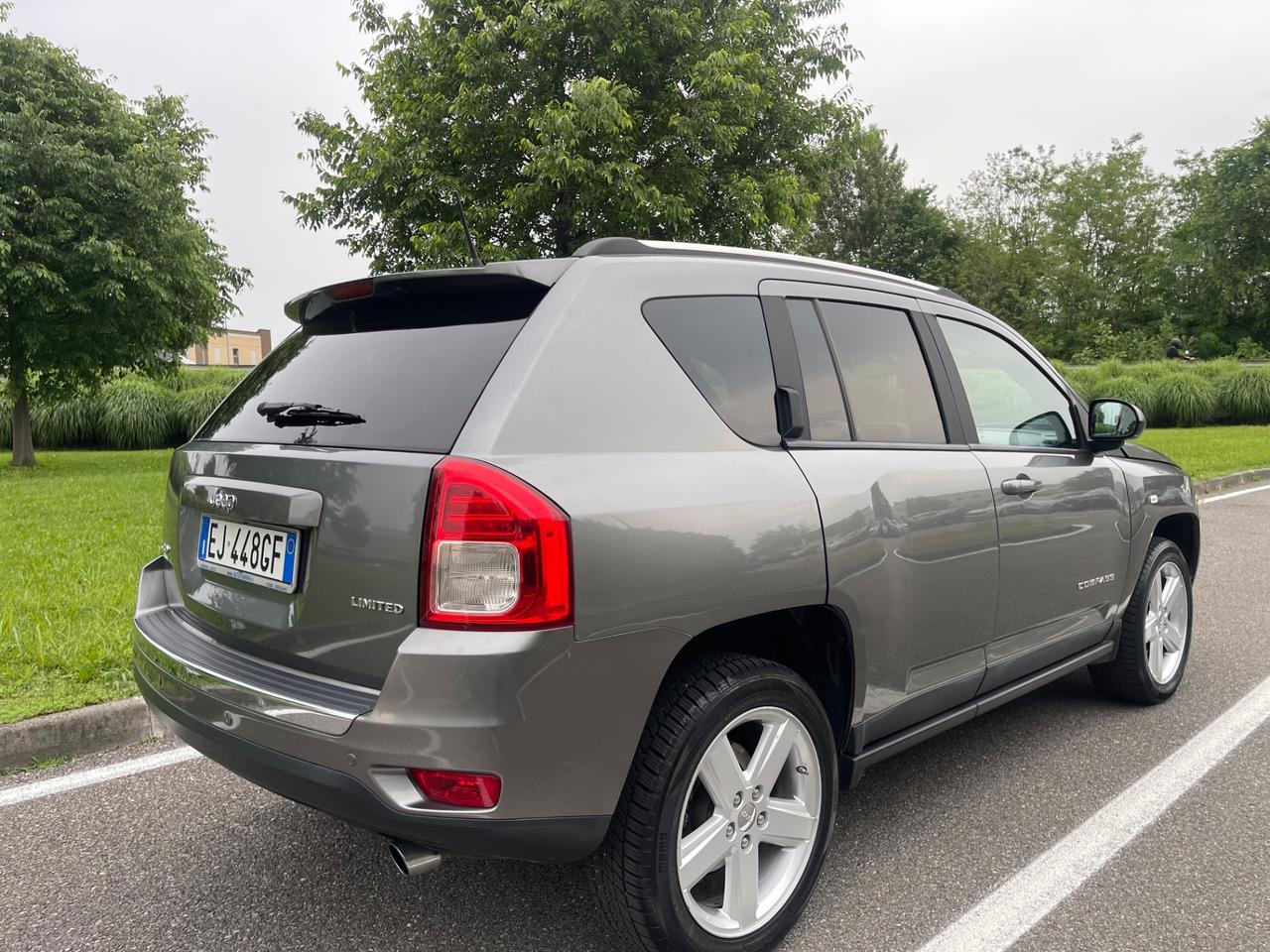 Jeep Compass 2.2 diesel, 4x4, anno 2011,con 180.000 km!