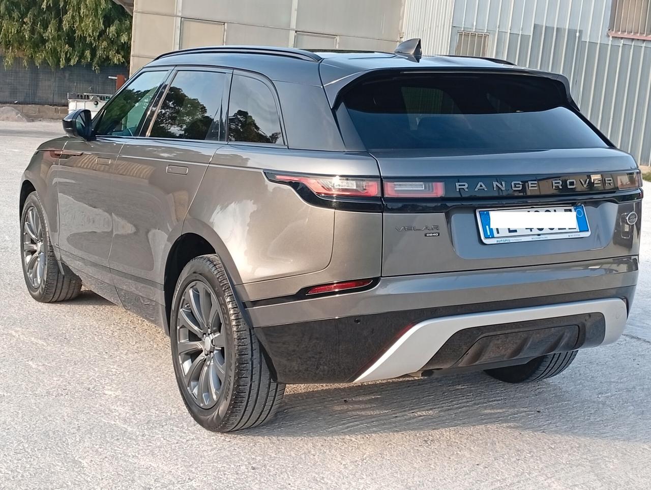 Land Rover Range Velar 2.0D I4 240 CV R-Dynamic HSE