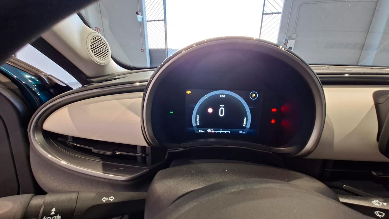 Fiat 600 Hybrid 110 CV DCT MHEV La Prima
