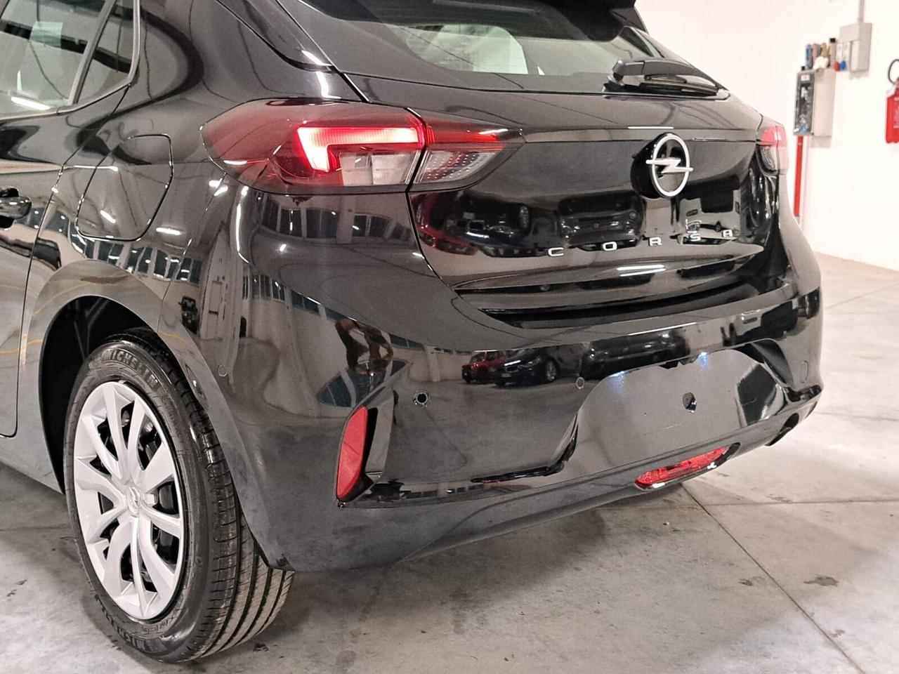 Opel Corsa 1200 75CV 5 Porte Km. 0