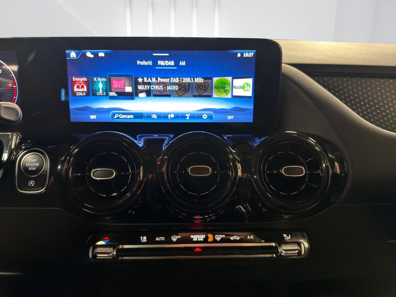 Mercedes GLA 180 d Advanced auto