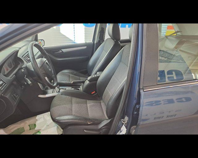 MERCEDES-BENZ B 200 cdi Sport