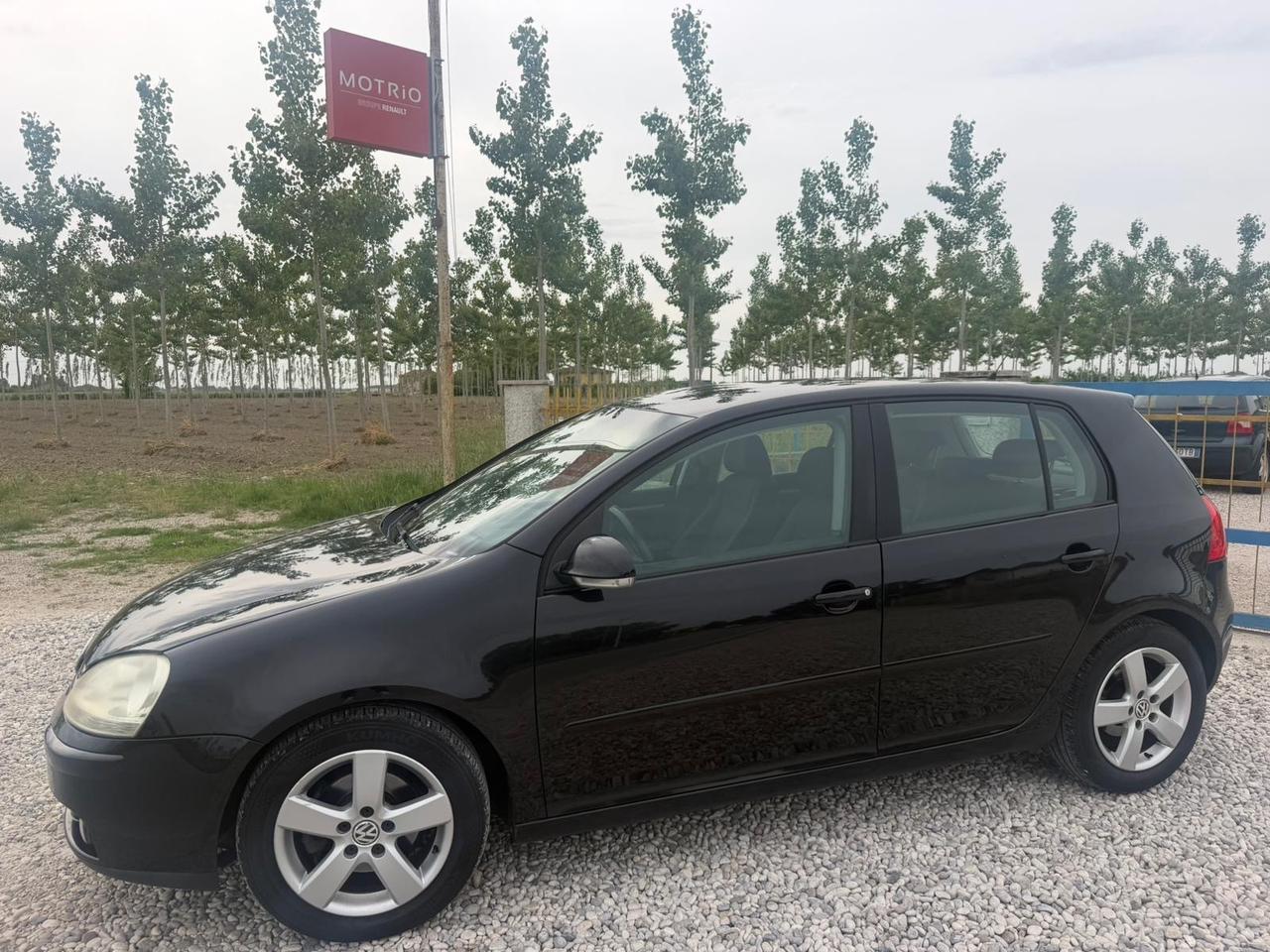 Volkswagen Golf 1.9 TDI DPF 5p. Sportline