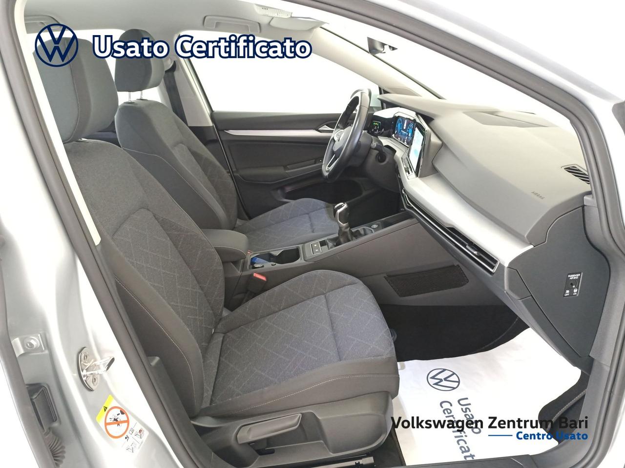 Volkswagen Golf 2.0 tdi life 115cv