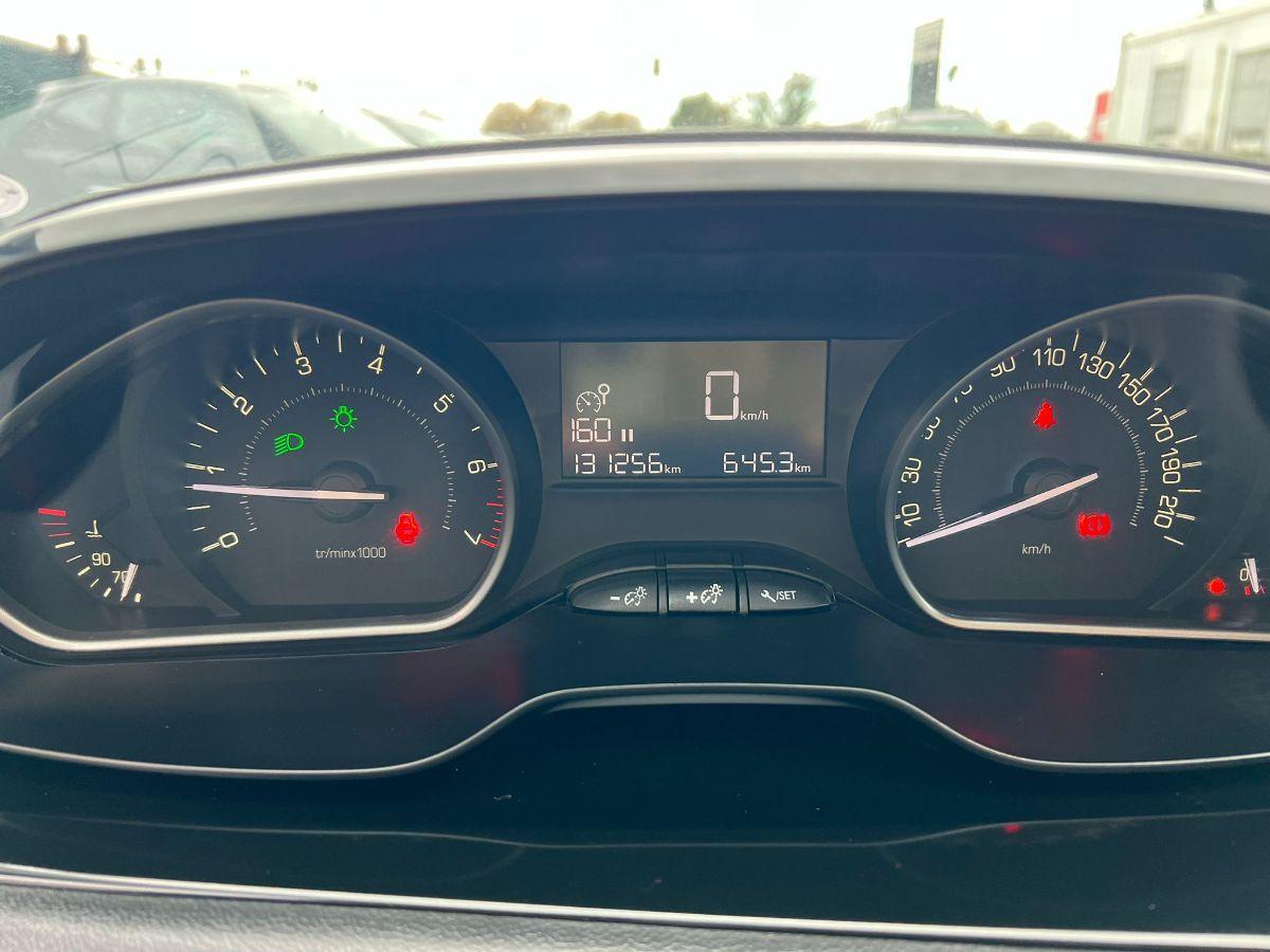 PEUGEOT - 208 1.2 puretech Active s&s 82cv 5p neopatentati