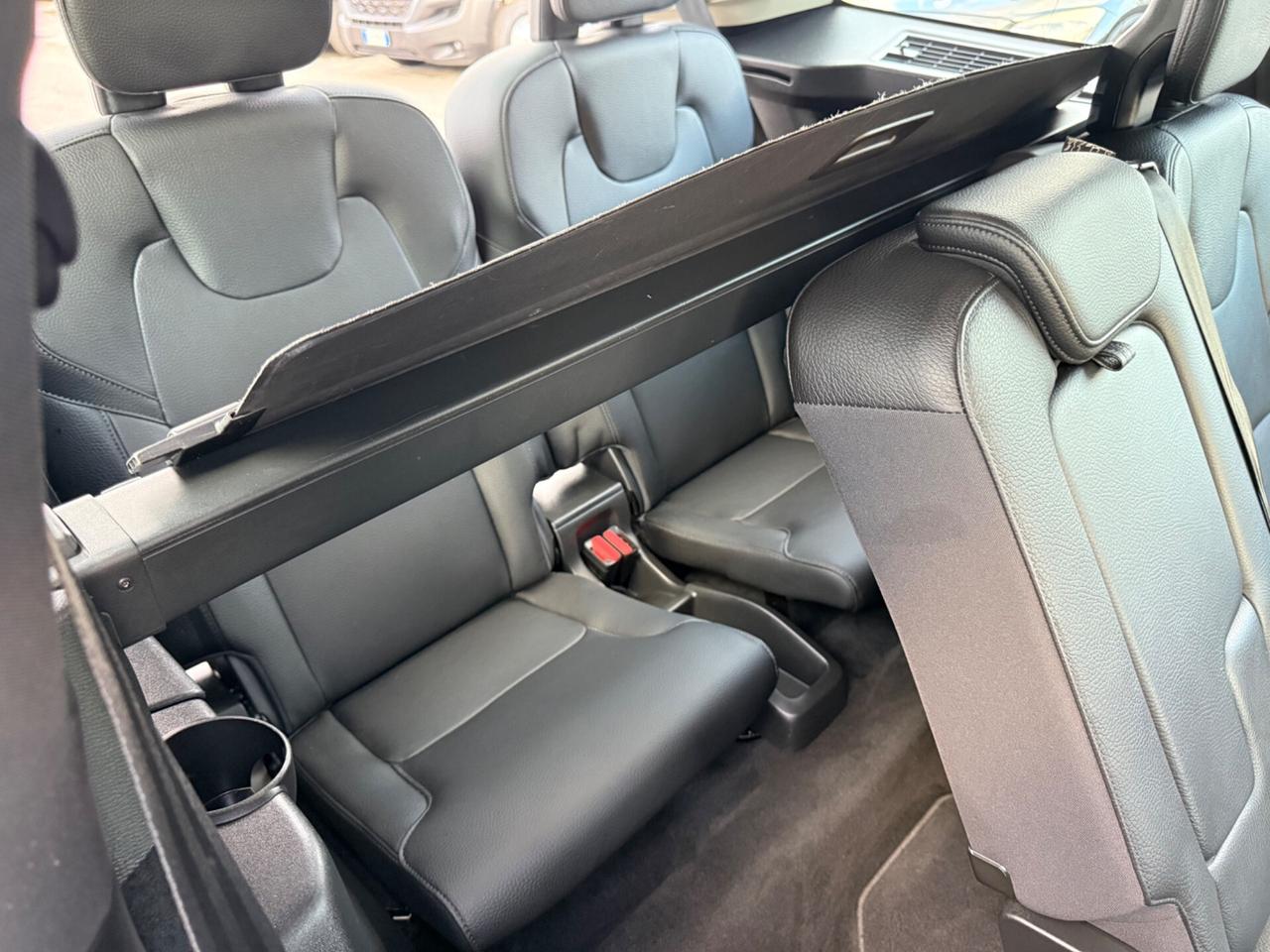 Volvo XC 90 B5 AWD Geartronic 7 posti Momentum Pro