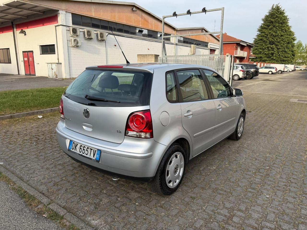 Volkswagen Polo 1.2BENZINA 2007 157.000KM