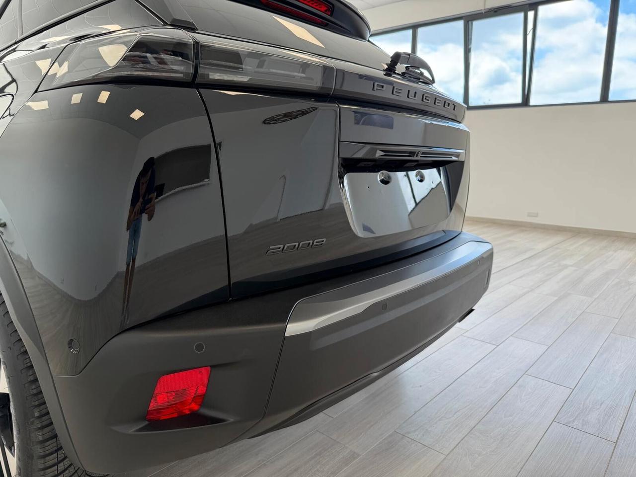 Peugeot 2008 PureTech 100 S&S Allure