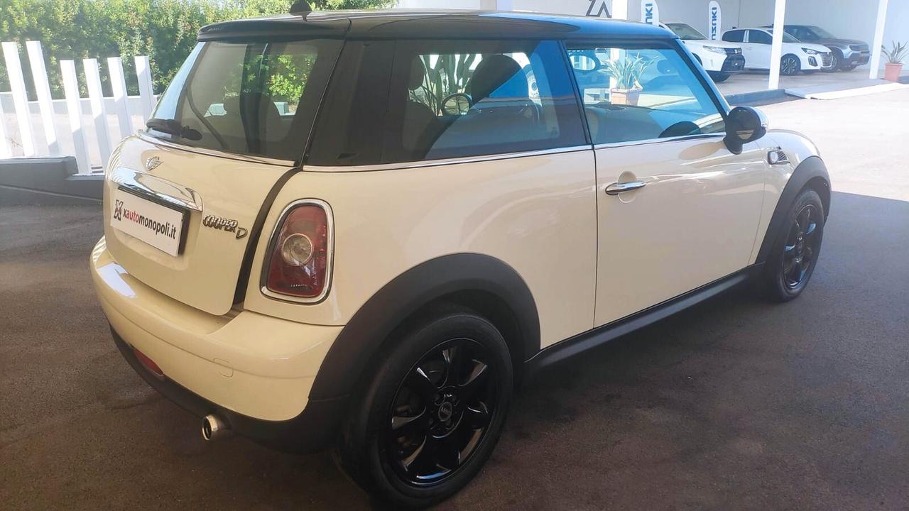 Mini Cooper 1.6 Diesel 109 CV