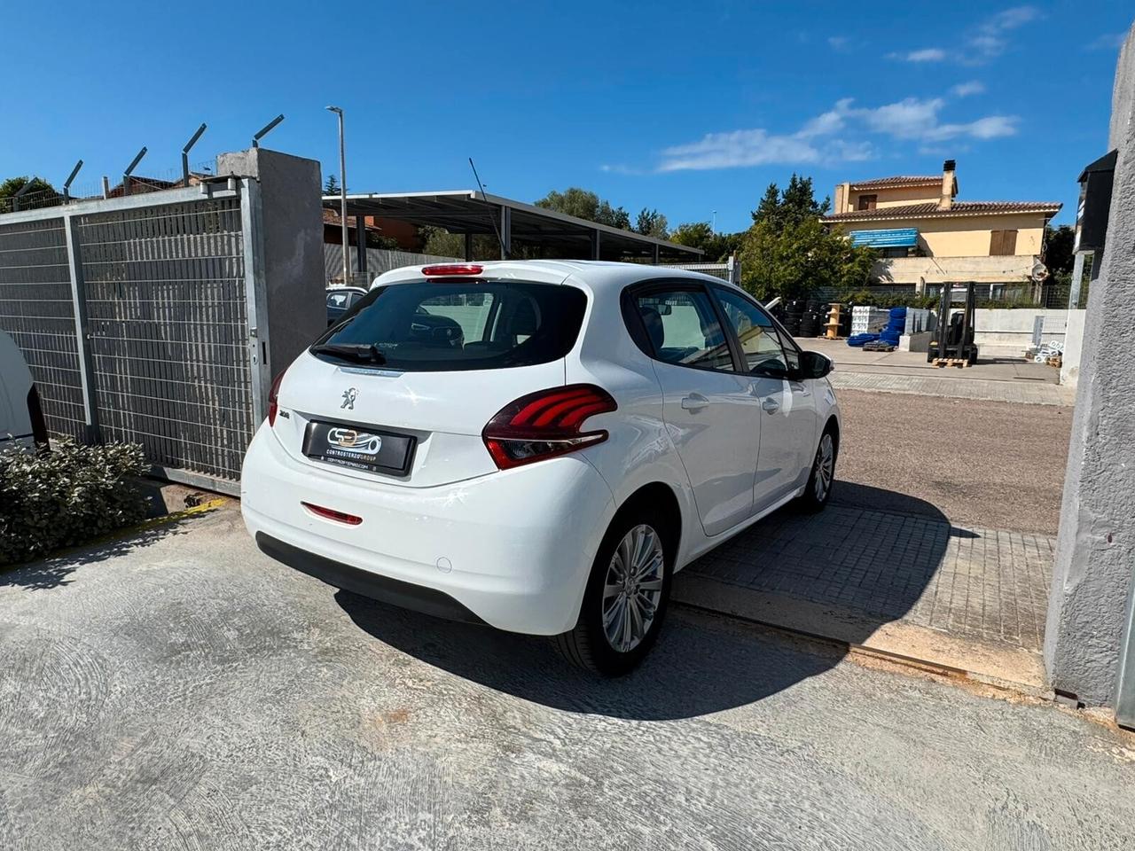 PEUGEOT 208 DIESEL - PRONTA CONSEGNA