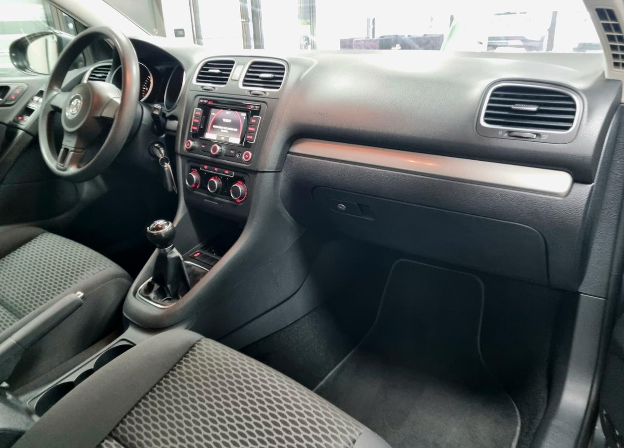 VOLKSWAGEN GOLF 1.6 TDI 105CV 5p. SPORT EDITION