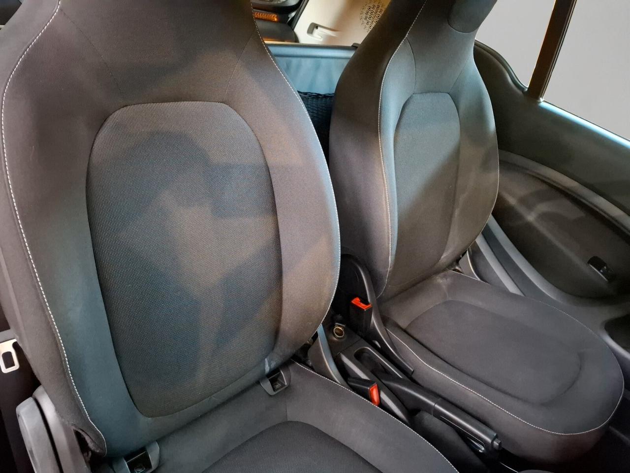 Smart ForTwo 70 1.0 twinamic Passion 71cv 2017 e6