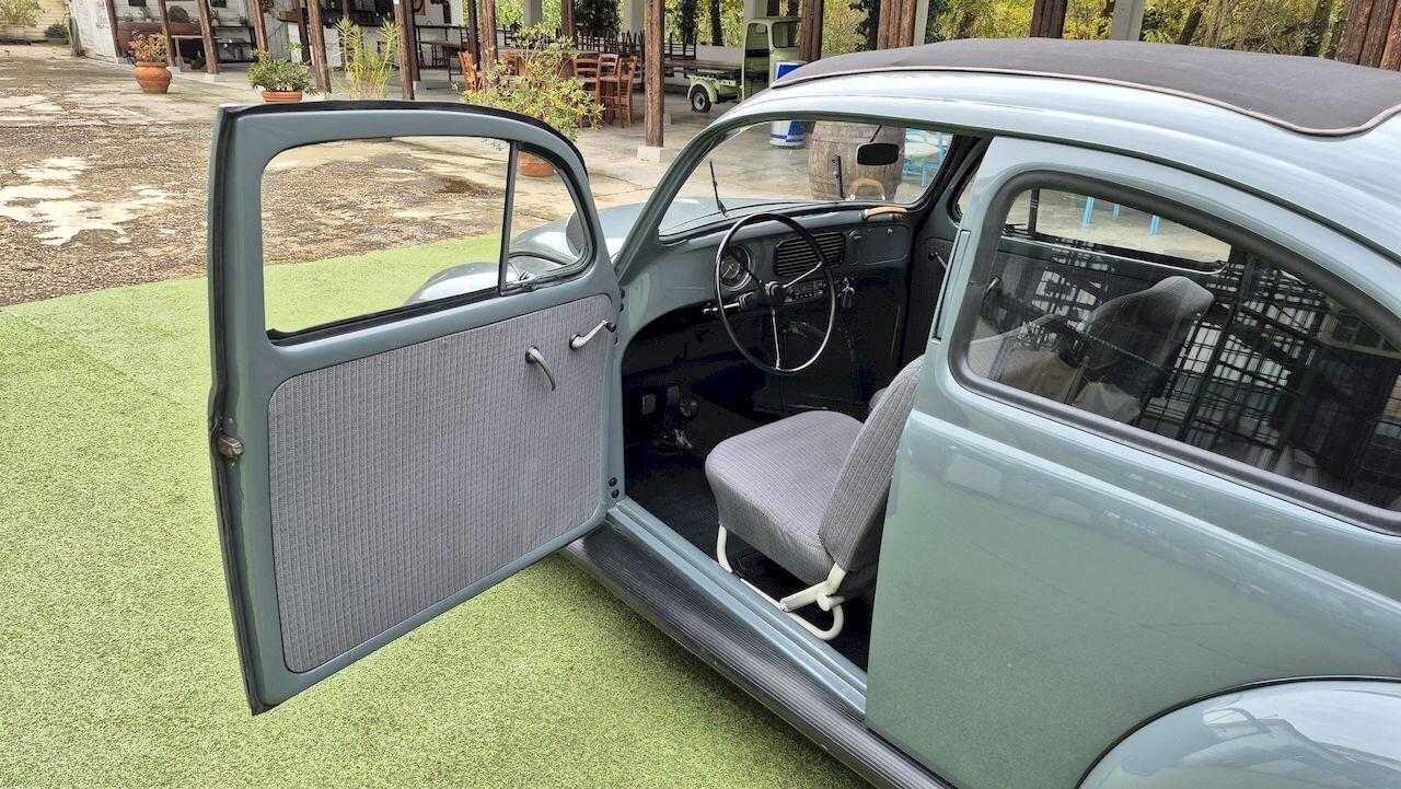 Volkswagen Maggiolino “Ovalino“ Standard Ragtop Sunroof - 1957