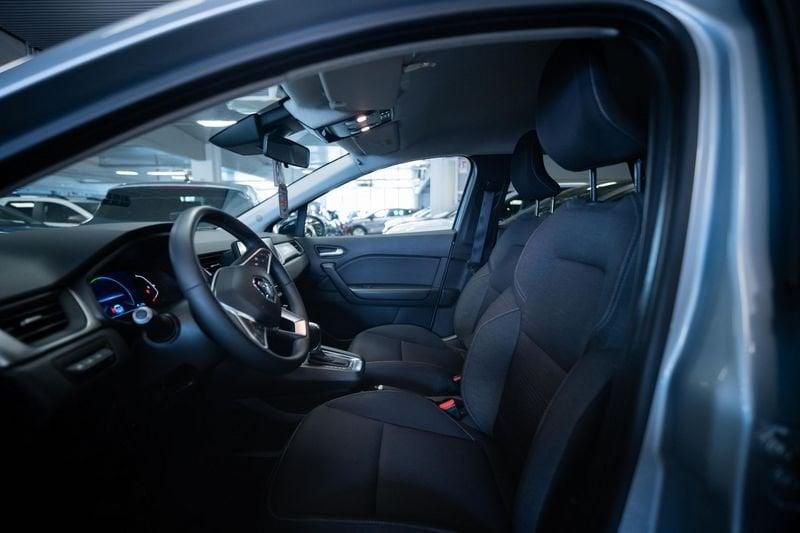Renault Captur 1.6 E-Tech hybrid Zen 145cv auto