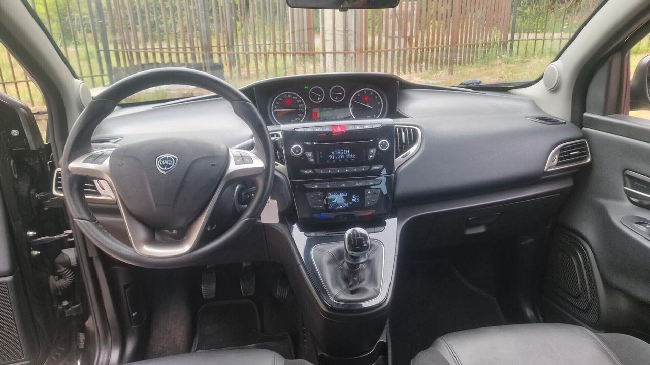 Lancia Ypsilon 1.2 69 CV 5 porte GPL Ecochic Gold