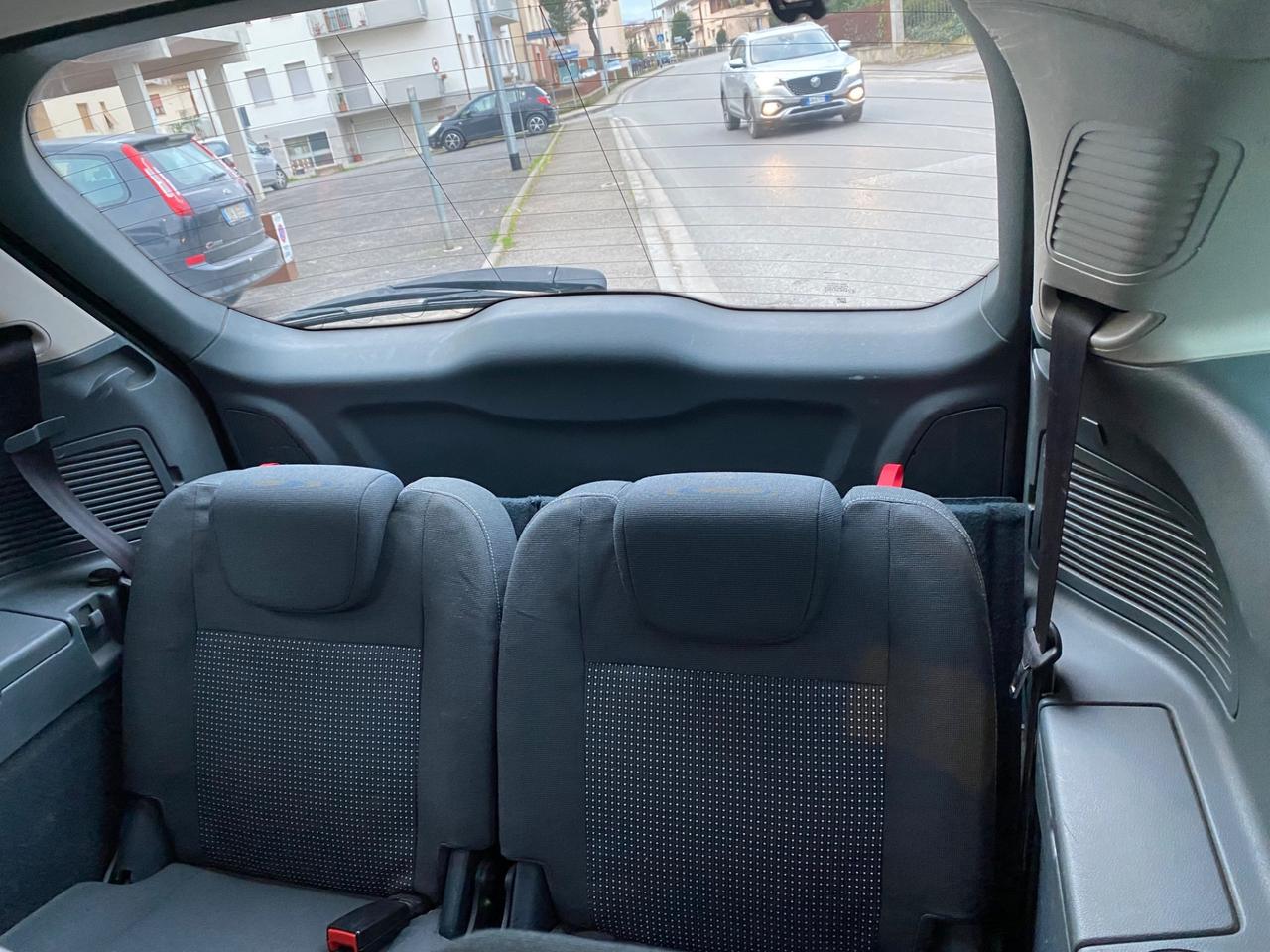 Ford C-Max C-Max7 1.6 TDCi 115CV Plus