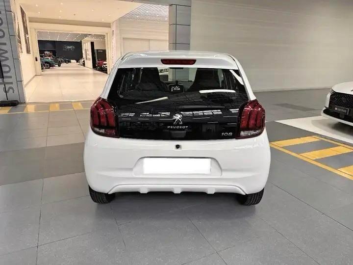 Peugeot 108 Active VTi 72cv S&S Neopatentati