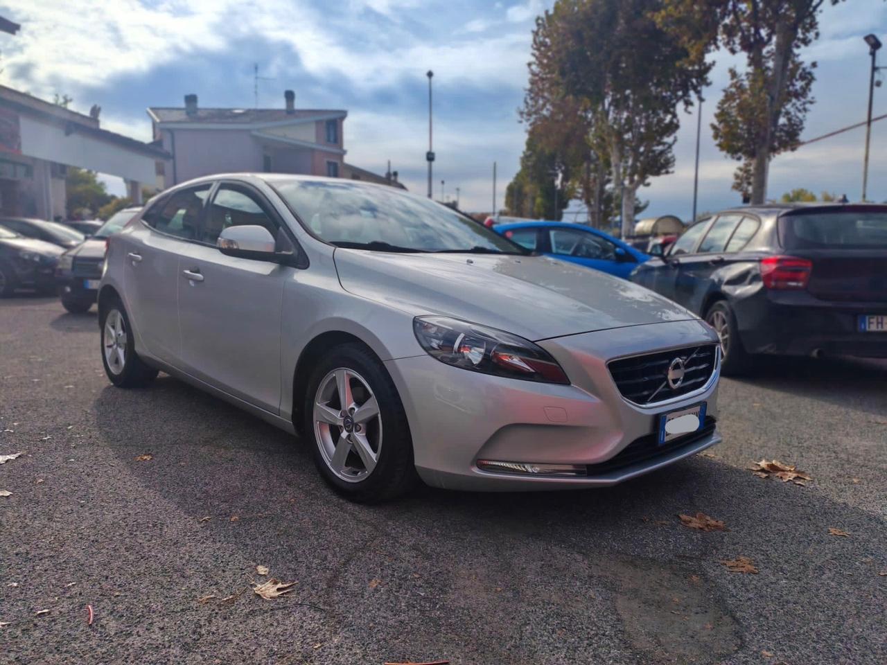 Volvo V40 D2 1.6