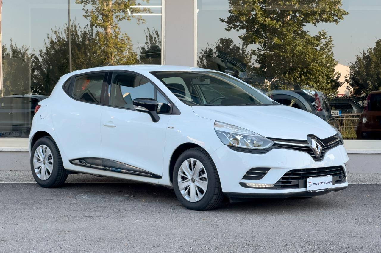 Renault Clio dCi 8V 90 CV 5 porte Moschino Intens