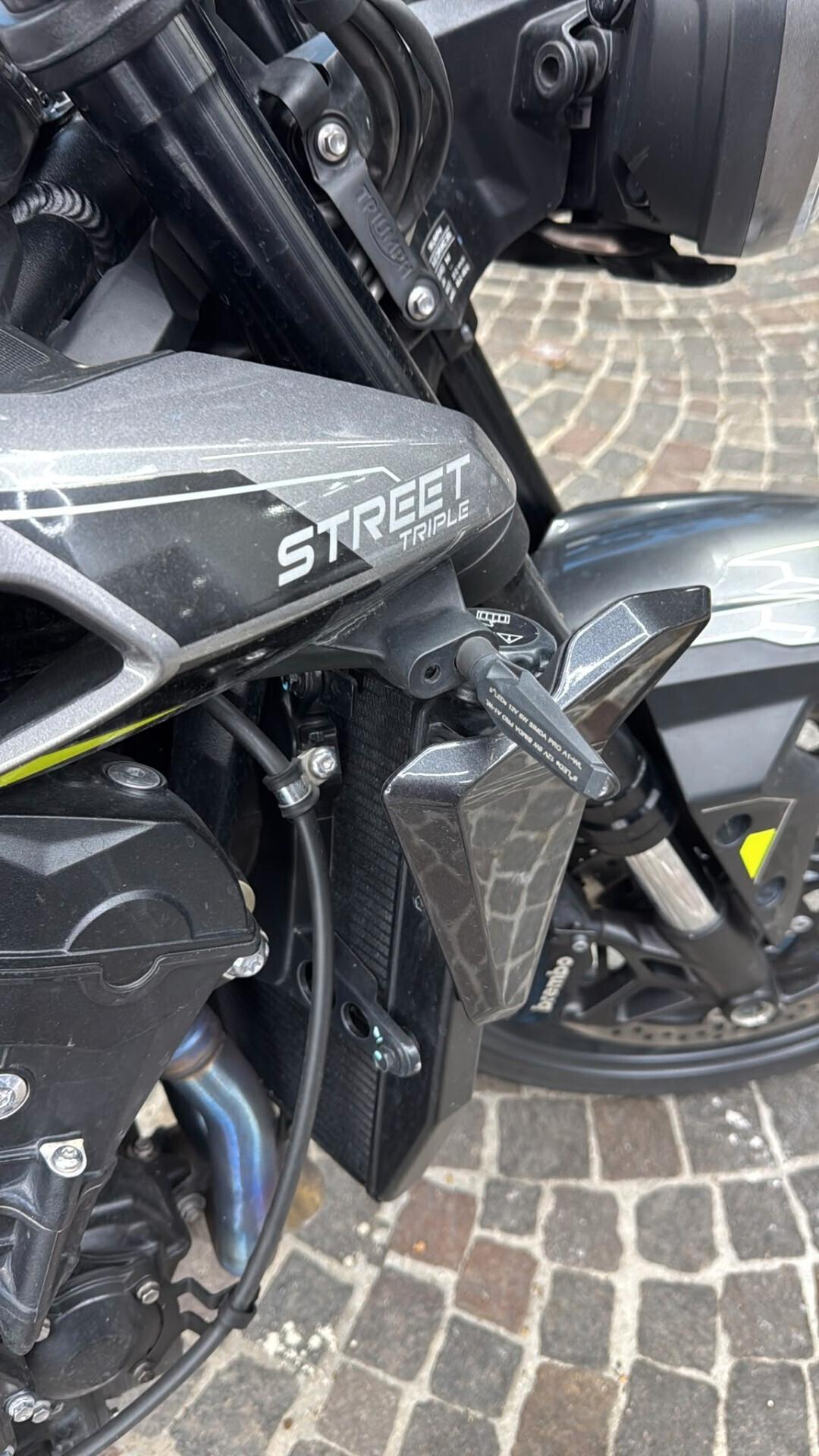 Triumph Street Triple