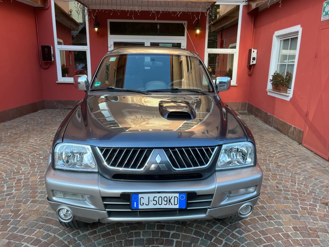 Mitsubishi L200 2.5 TD - GANCIO TRAINO