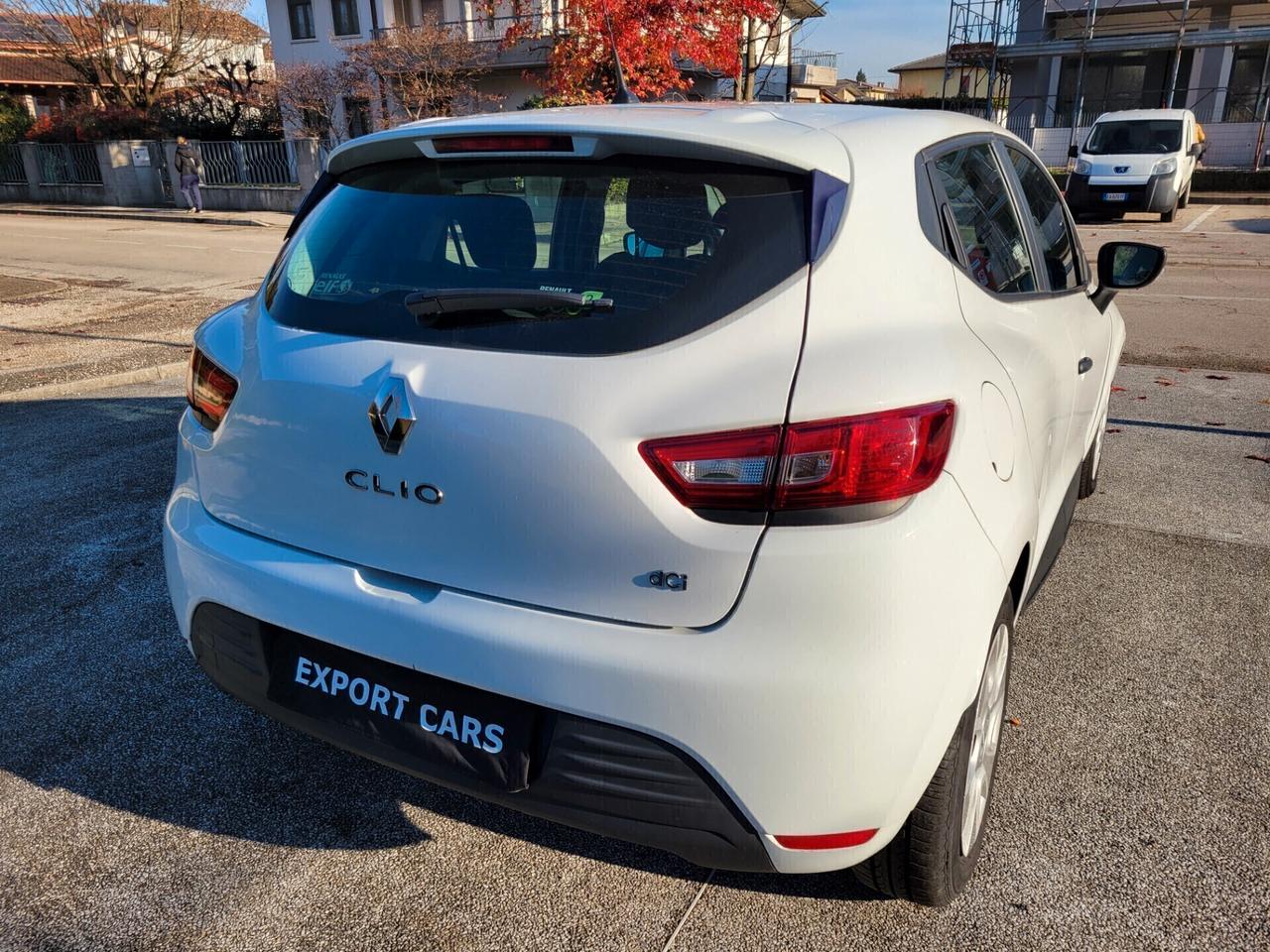 Renault Clio 1.5 dCi 75CV AUTOCARRO NEOPATENTATI