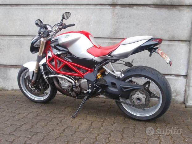MV Agusta Brutale 910 s del 2006 compreso trapasso-tagliando-garanzia