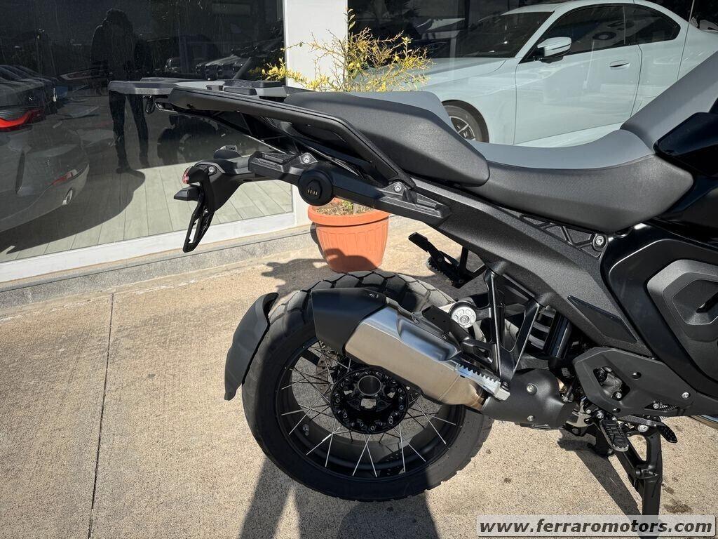 Bmw R 1300 GS tripleblack a 239 euro al mese senza anticipo