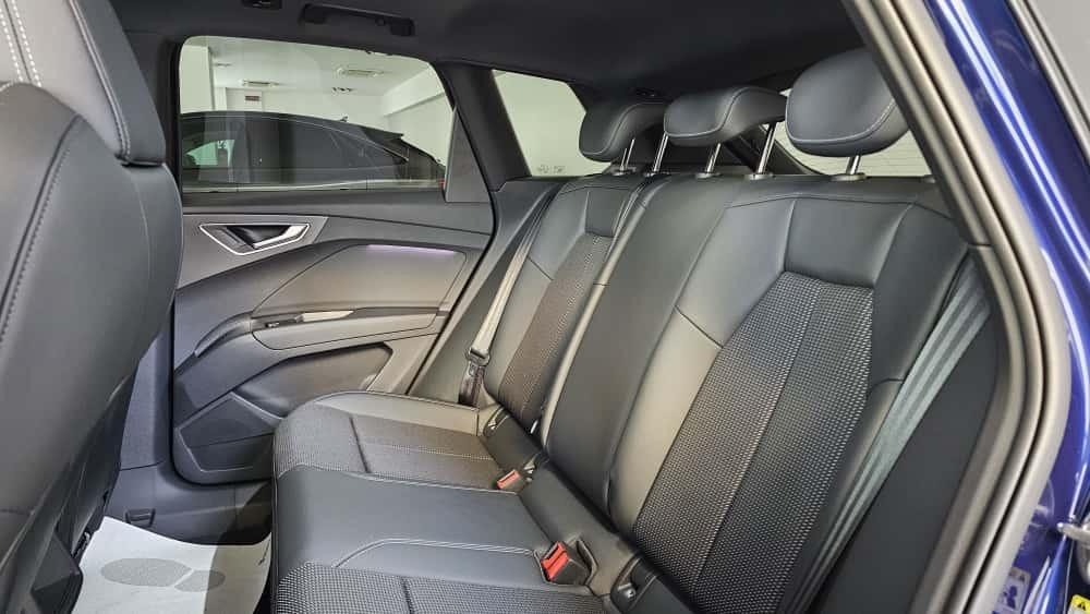 Audi Audi Q4 S line edition 45 e-tron quattro 210,00 kW