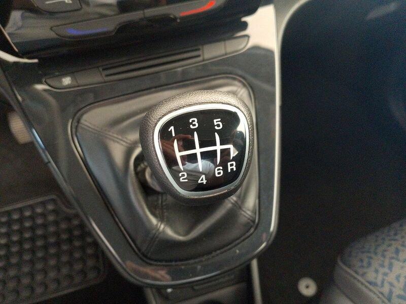 Lancia Ypsilon 3ª serie 1.0 FireFly 5 porte S&S Hybrid Oro