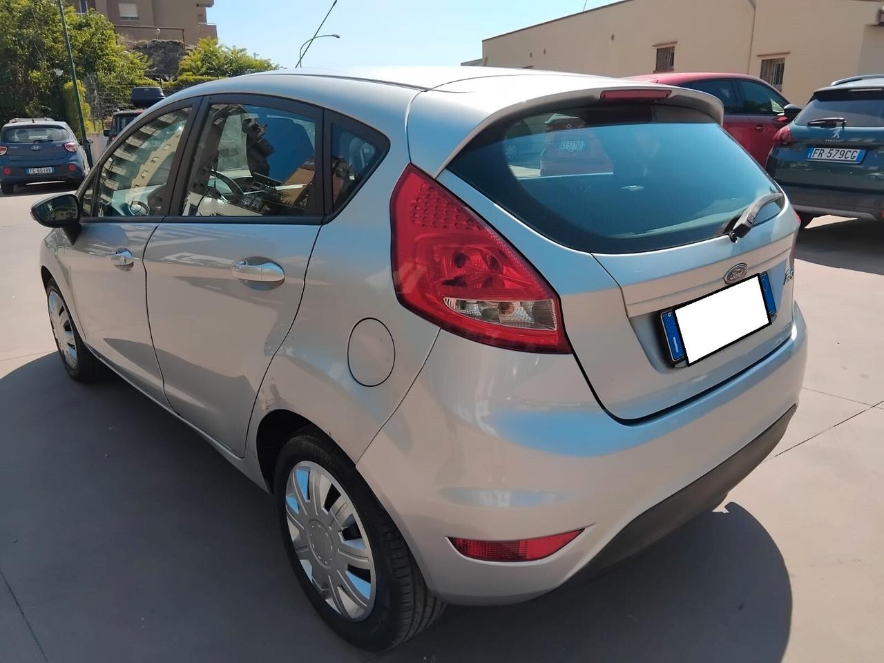 FORD FIESTA 1.6 TDCI UNICPROPRIETARIO GARANTITA 12 MESI