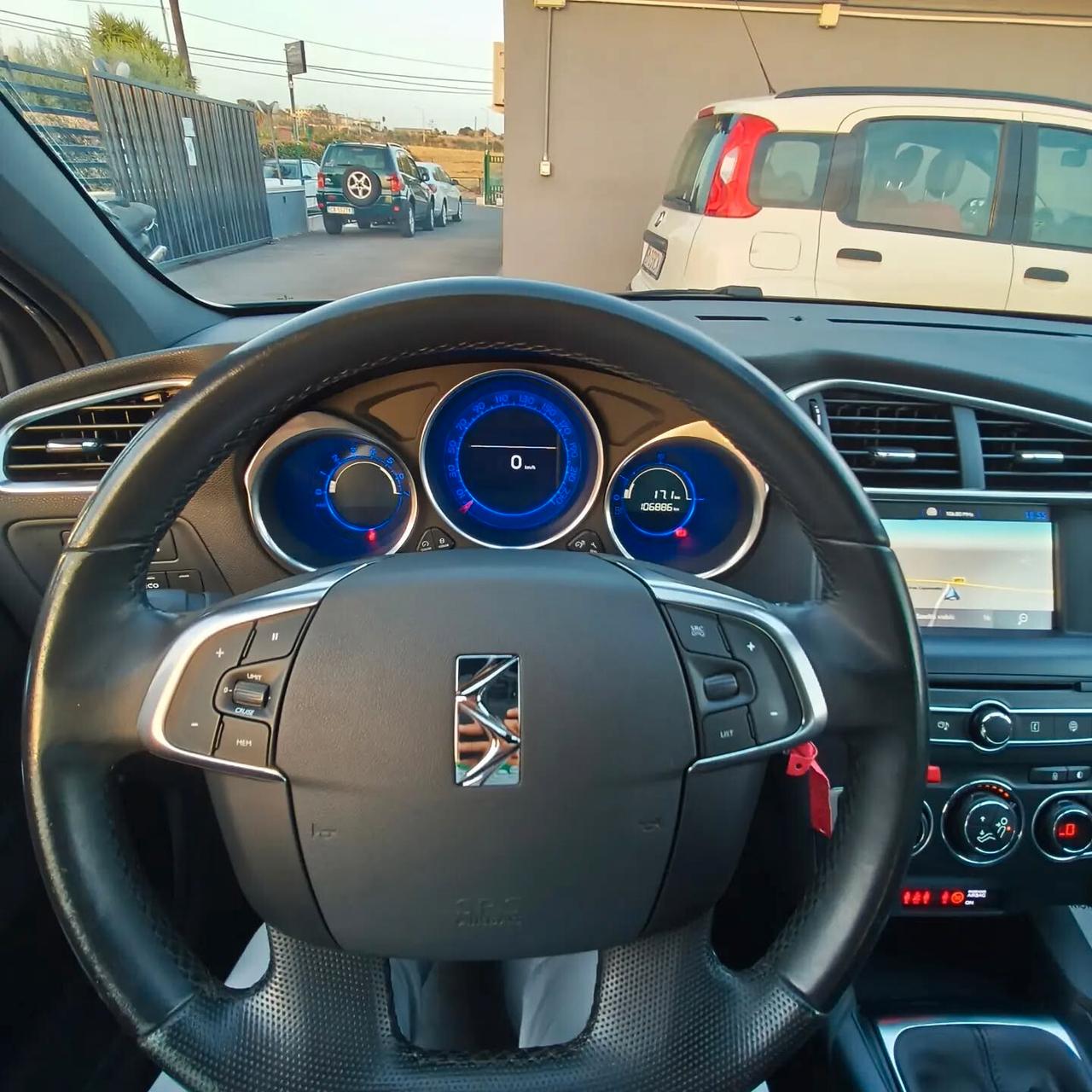 DS4 UNICPROPRIETARIO STRAFULL SOLI 106MILA KM