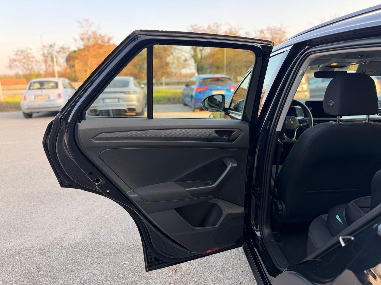 Volkswagen T-Roc Life 1.5 TSI #7870