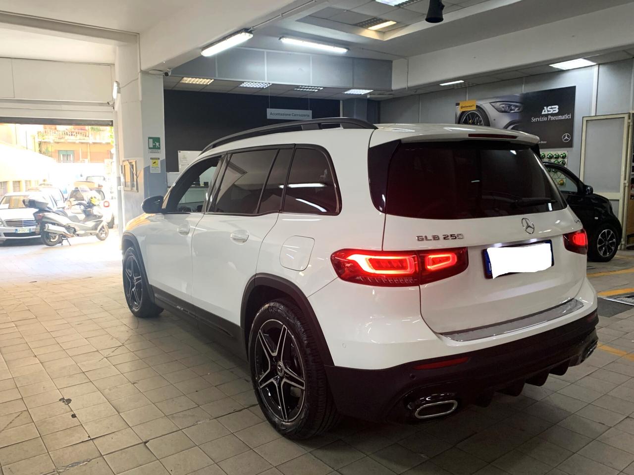 Mercedes-benz GLB 250 225CV 4MATIC UNIPRO KM45500