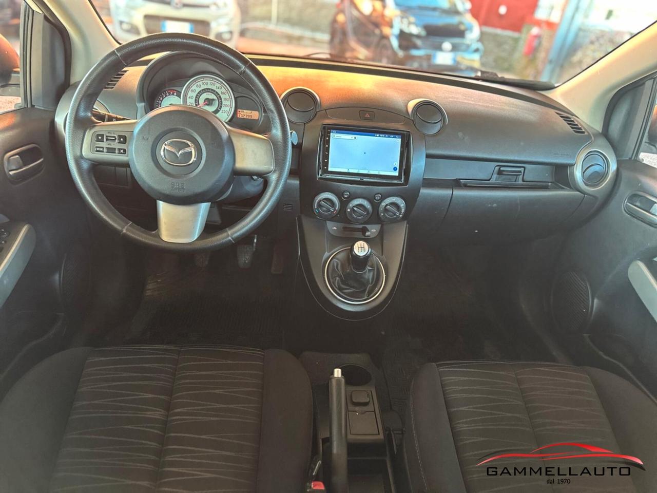 Mazda 2 1.3 Play 75cv