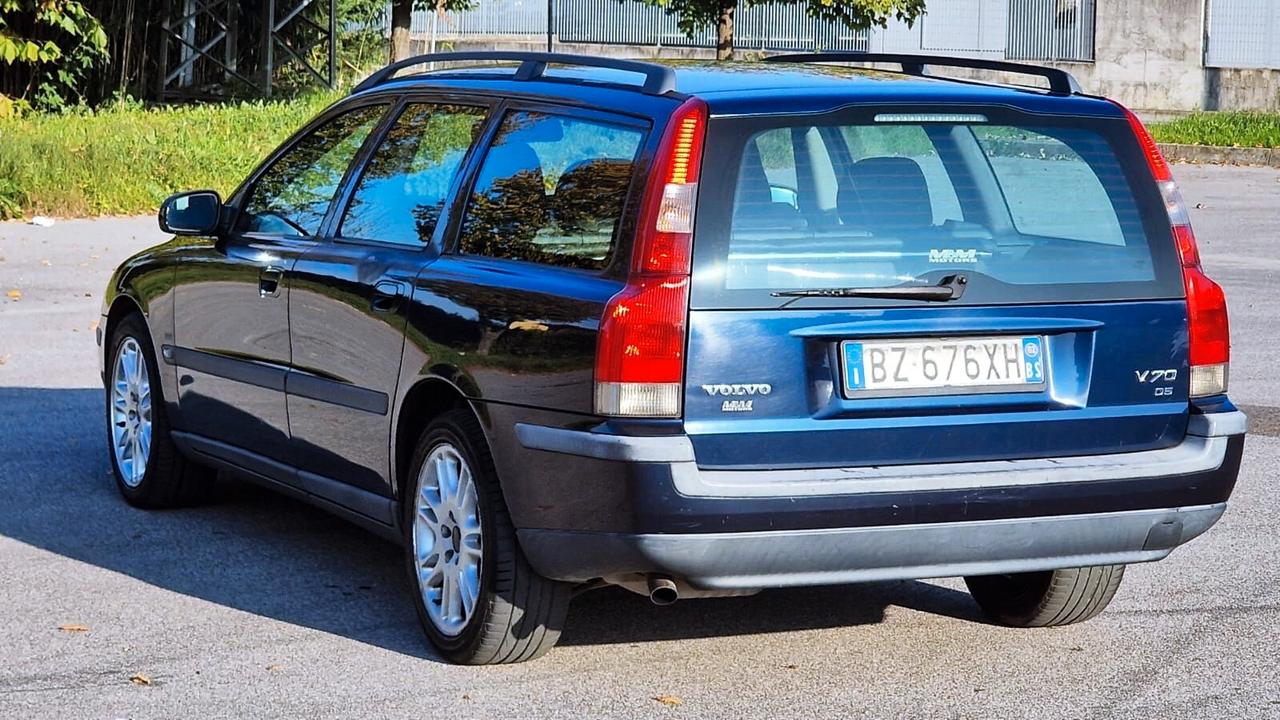 Volvo V70/XC70 V70 2.4 D5 20V cat