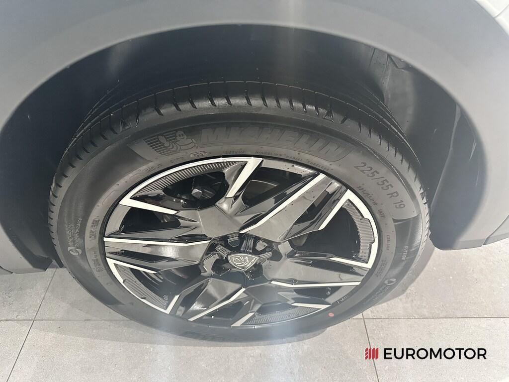 Peugeot 3008 1.2 Hybrid GT e-DCS6