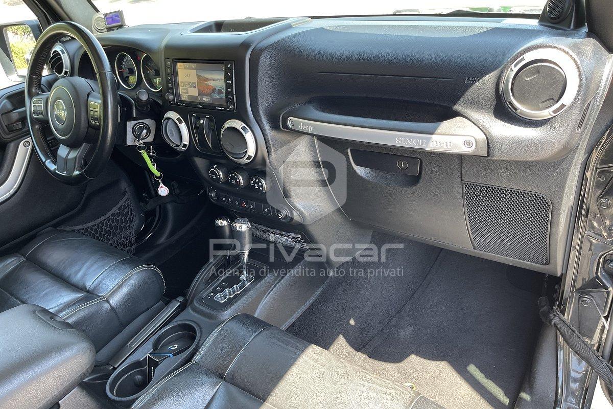 JEEP Wrangler 2.8 CRD DPF Sahara Auto