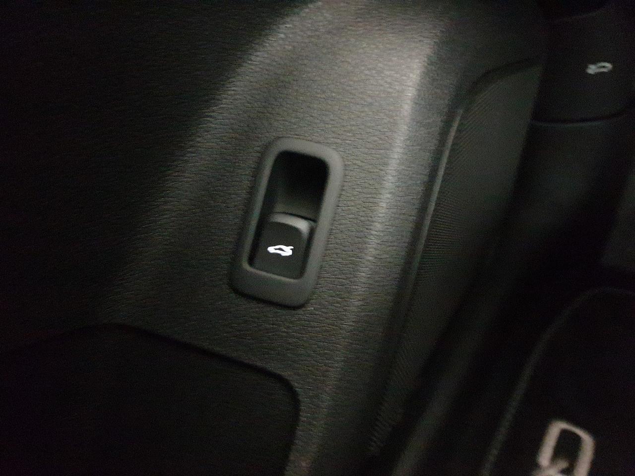 35TDI 150CV S tronic Identity Black