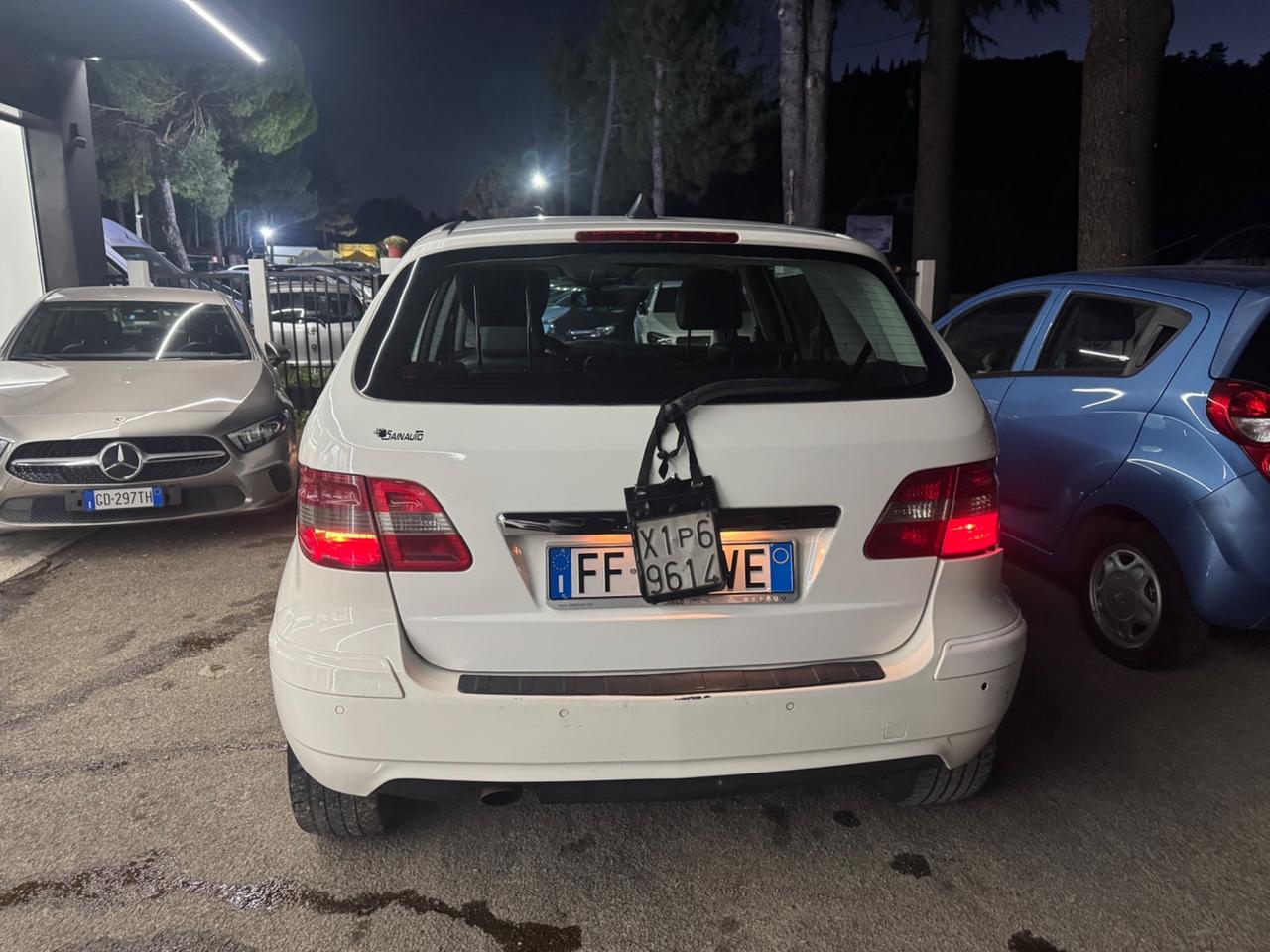 Mercedes-benz B 180 NGT BlueEFFICIENCY Executive