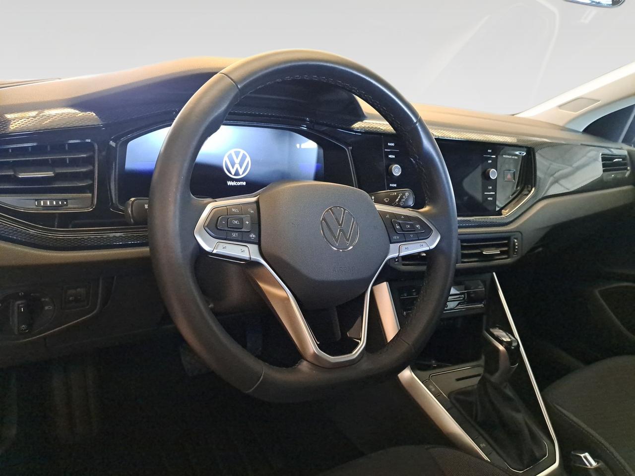 Volkswagen Polo 1.0 tsi life 95cv dsg