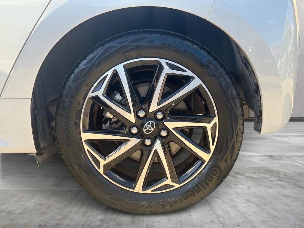 Toyota Yaris 1.5 hybrid Style