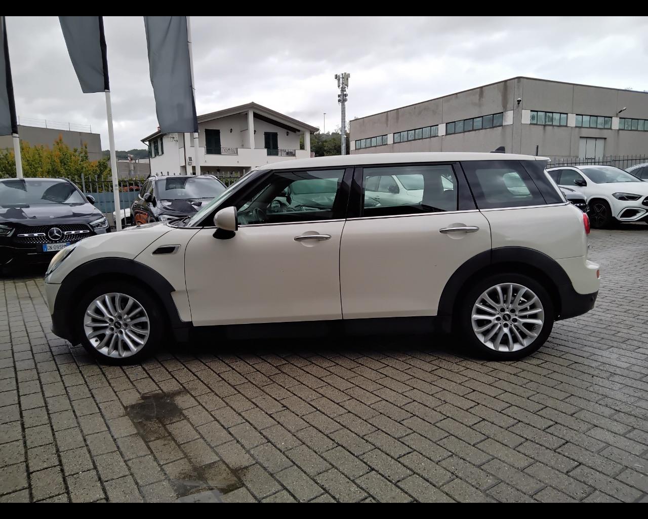 MINI Mini IV F54 2016 Clubman - Mini Clubman 2.0 Cooper D auto