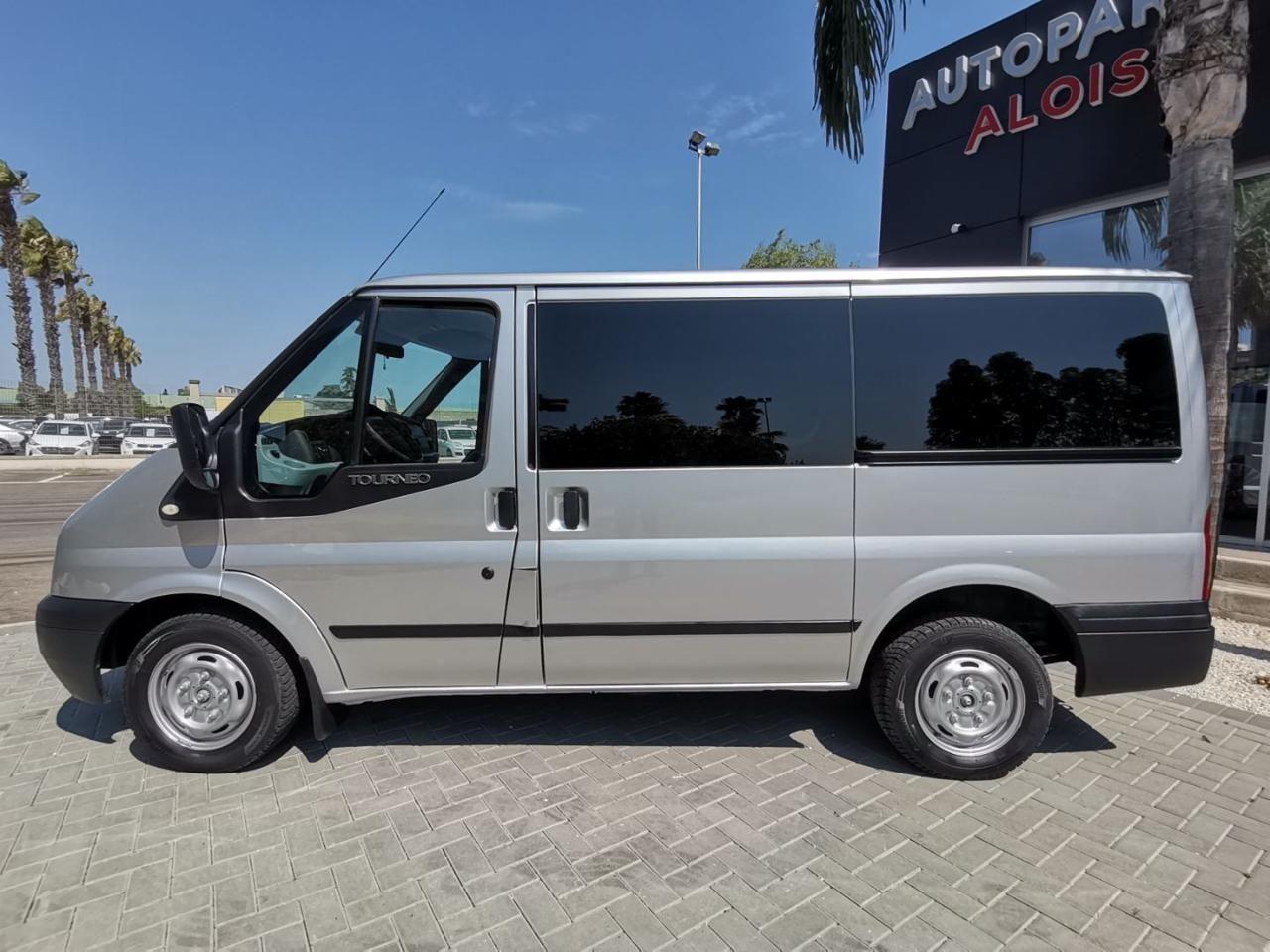 Ford Tourneo 2.2 TDCi/110cv Minibus 8 POSTI