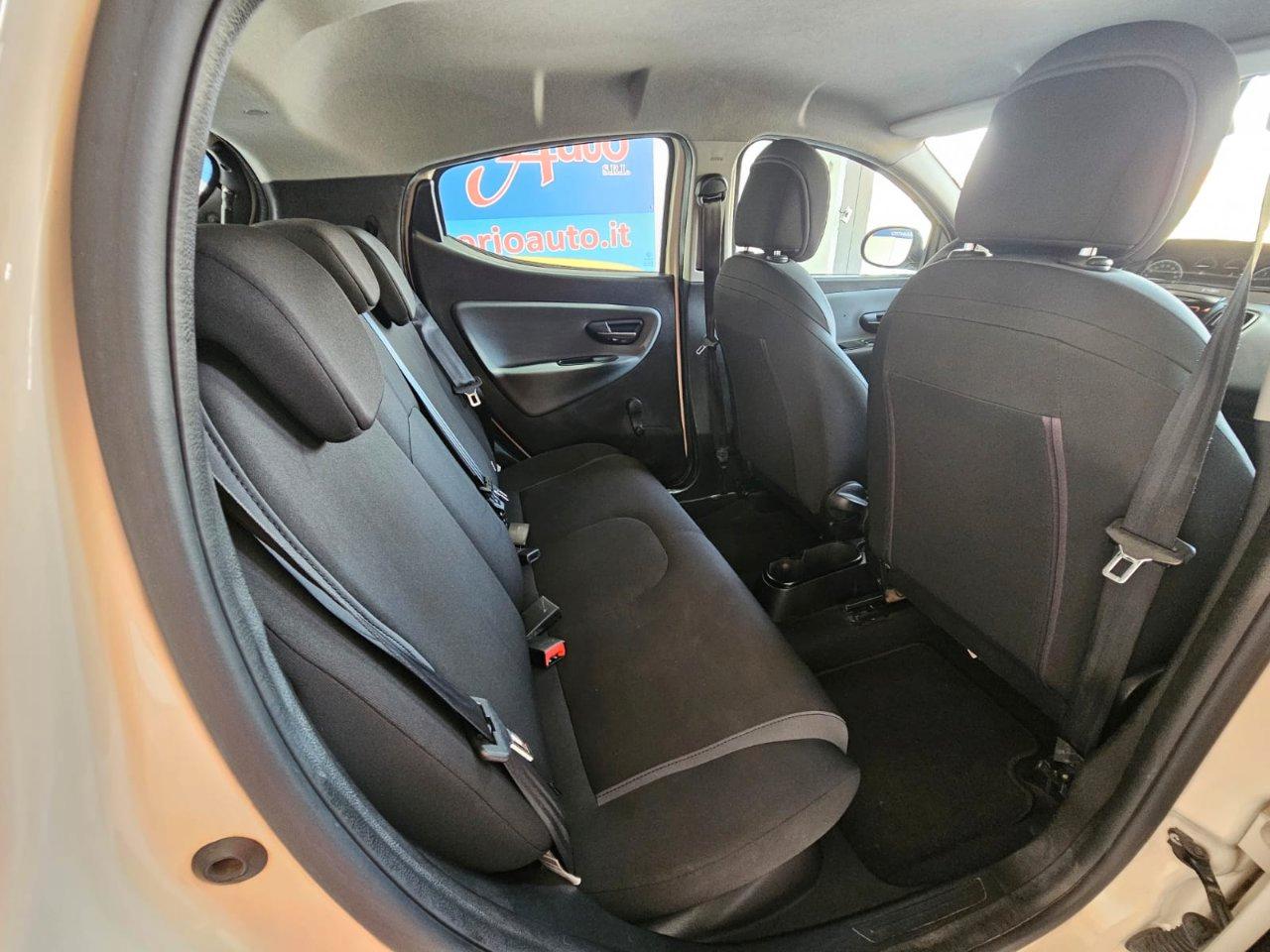 Lancia Ypsilon 5 Porte Ypsilon 1.2 Platinum 69cv