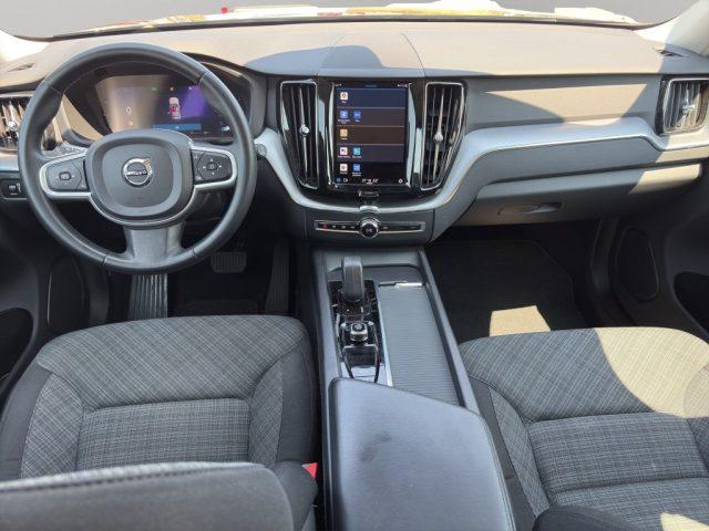VOLVO XC60 B4 (d) AWD Geartronic Momentum Pro