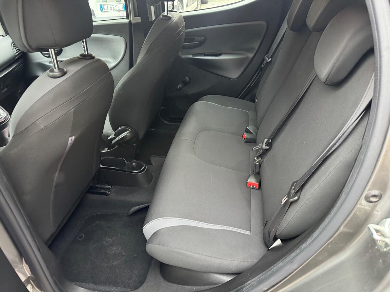 Lancia Ypsilon 1.3 MJT 16V 95 CV S&S Platinu 2016